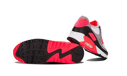 NIKE - ナイキ　ライラック　新品未使用　海外輸入　ハルヲさま orange-orange_848624-410